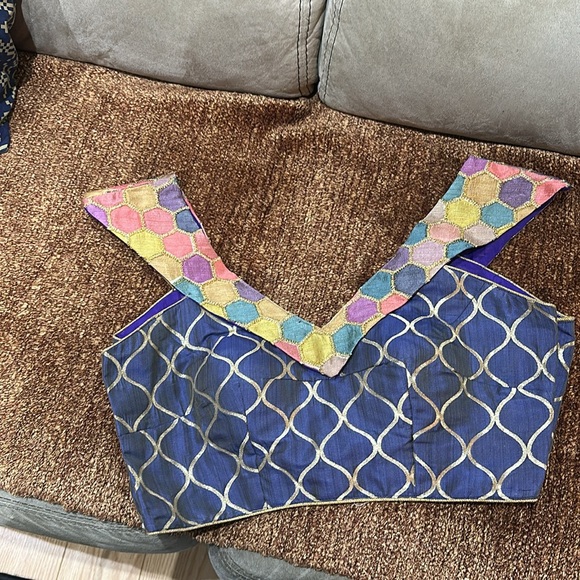 Saree Blouse L - Picture 1 of 6